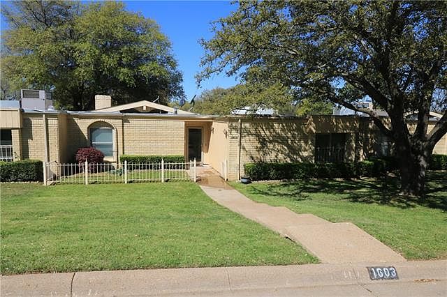 1st image of 1603 Cindy Ct