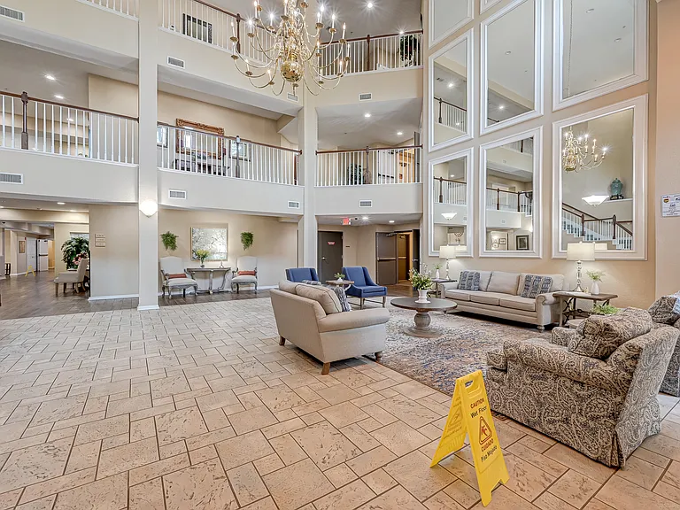 2803 Kings Crossing Dr #112 — Photo 32