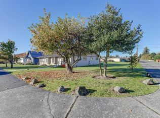 2202 Chestnut St #A, Everett, WA 98201