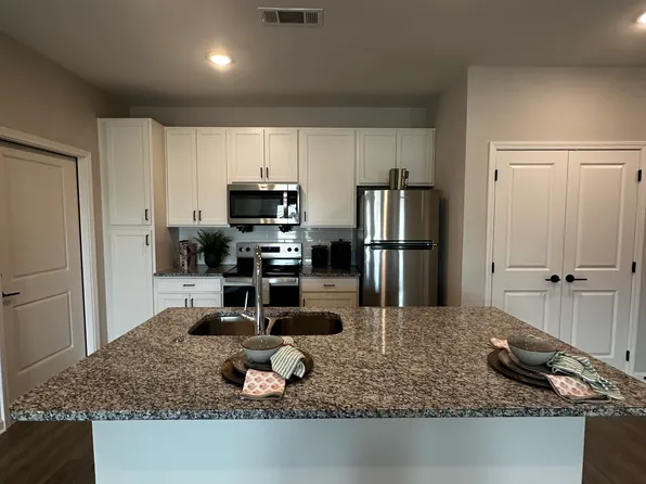 (undisclosed Address), San Marcos, TX 78666
