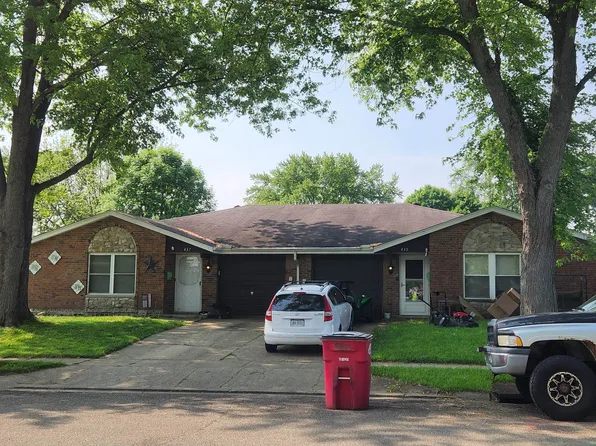 2 Bedroom Duplex in West Milton, 437 Lyle Dr, West Milton, OH 45383