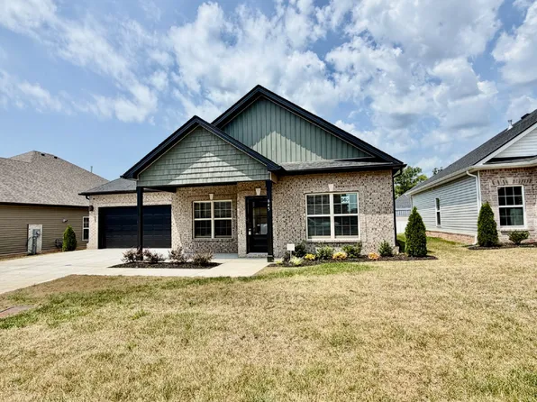 645 Woodrush Dr, Clarksville, TN 37040