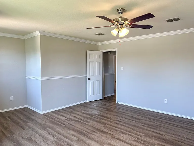 5049 Mosaic Dr — Photo 16