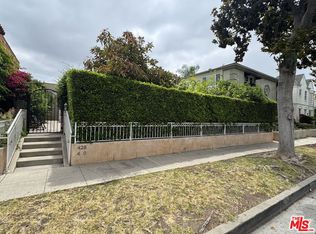 428 S Doheny Dr #4301/2, Beverly Hills, CA 90211