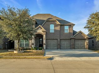 6801 Cambridge Dr, North Richland Hills, TX 76180
