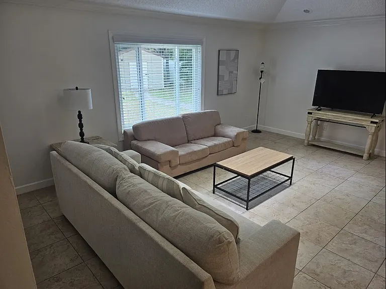 4416 Green Bay Trl — Photo 31