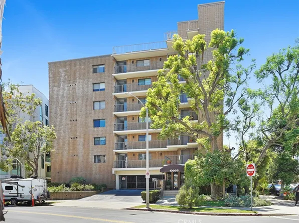 10966 Rochester Ave APT 1B, Los Angeles, CA 90024