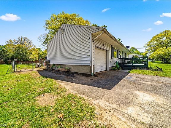 4th image of 3146 Spencer Dr