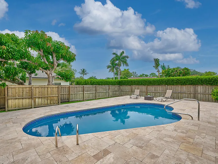 1267 Summerwood Cir — Photo 19