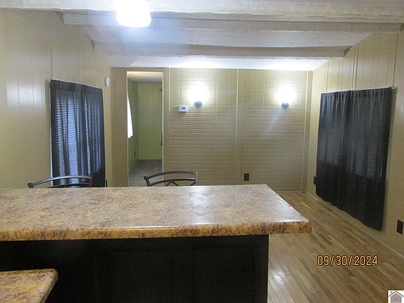 5th image of 55 E 1st St