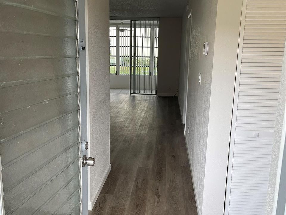 1st image of 3099 NW 48th Ave APT 157