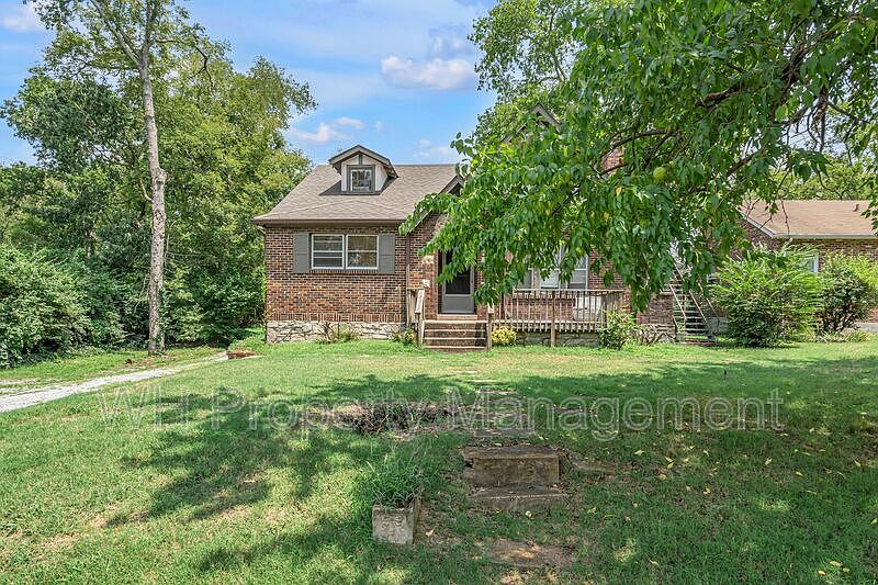 1st image of 402 Acklen Park Dr Unit C
