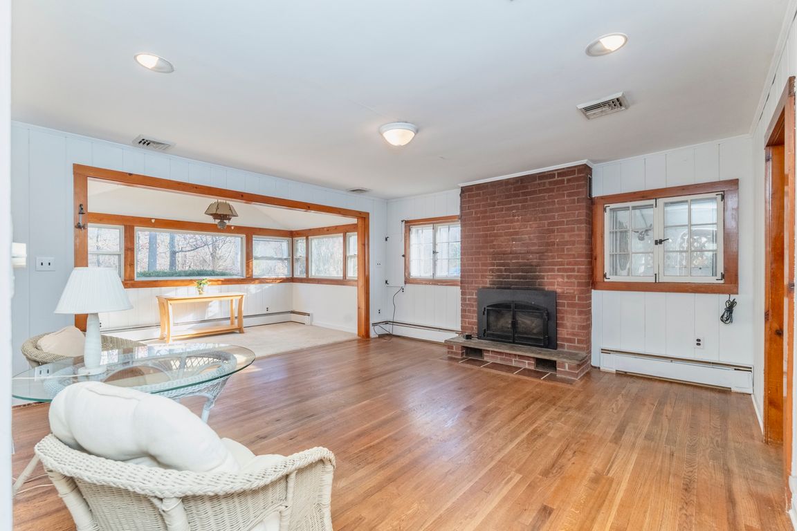 next background image