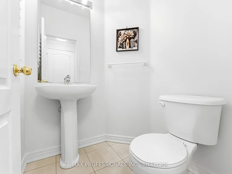 525 Scott Blvd — Photo 12