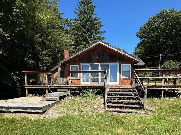 2905 W Sycamore Beach Rd, Angola, IN 46703