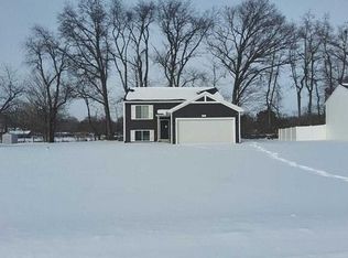 5147 Lake Pines Ct, Vicksburg, MI 49097