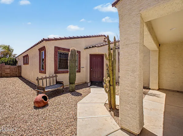 8581 N Continental Links Dr, Tucson, AZ 85743