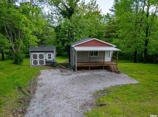 623 Cedar Creek Rd, Makanda, IL 62958