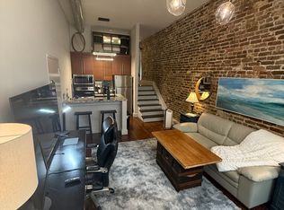 350 King St #205, Charleston, SC 29401