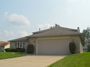 531 Farm View Rd, University Park, IL 60484
