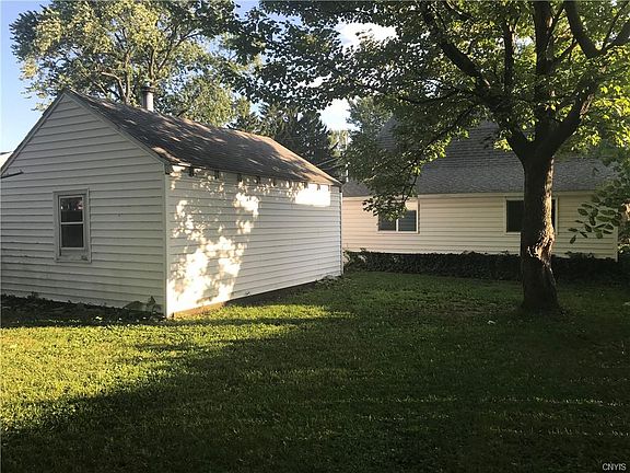 2nd image of 198 Beechwood Ave