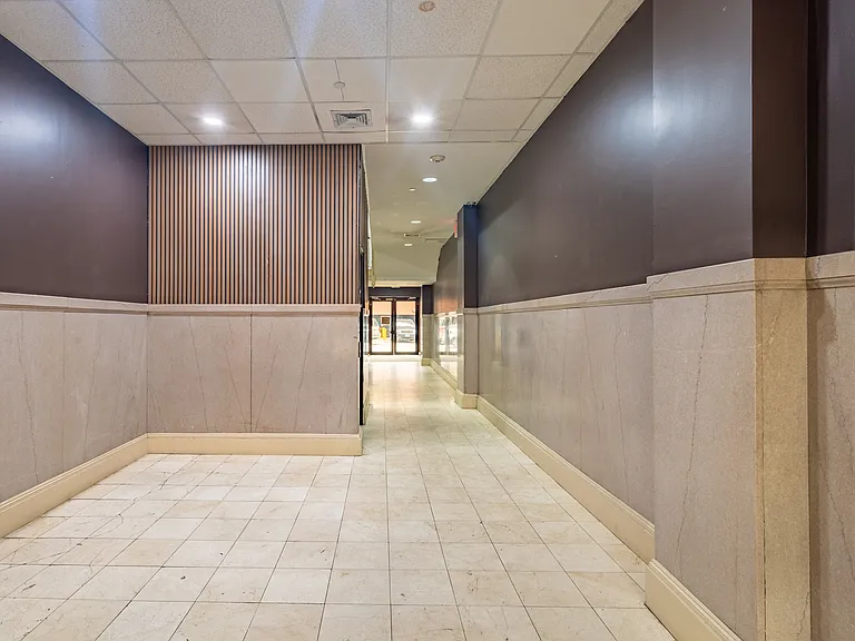 Thayer Building — Photo 16