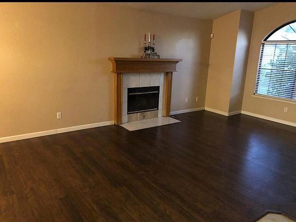 2nd image of 1763 Brookside Dr