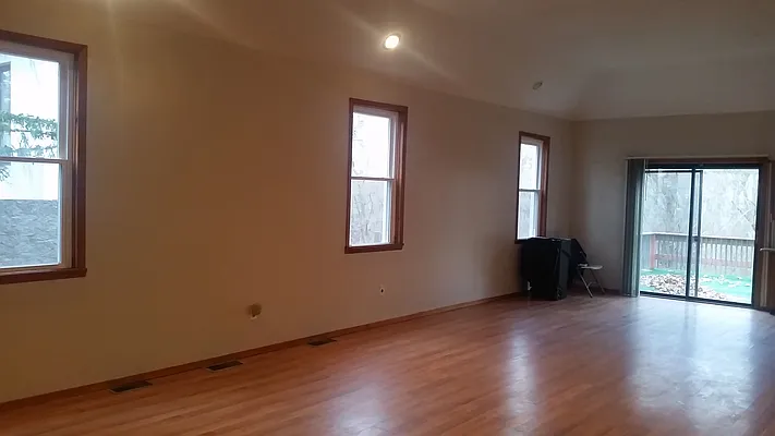 Rented by D J Real Estate LLC | media 23