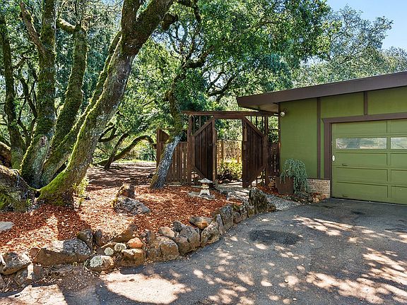 5th image of 2920 Bardy Road