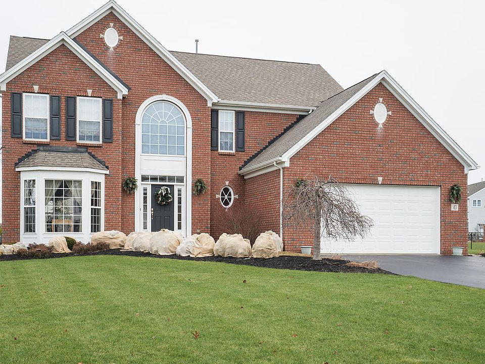 1st image of 43 Graystone Ln