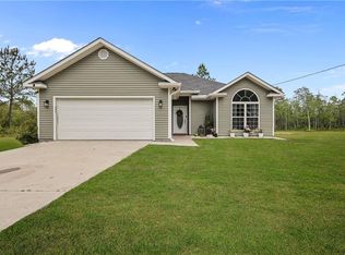 116 Hawks Nest Rd, Waynesville, GA 31566