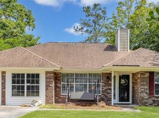 11 Pelican Ct, Richmond Hill, GA 31324