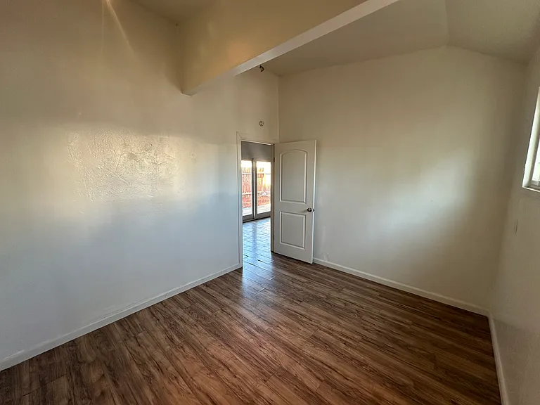 755 Joaquin St — Photo 7