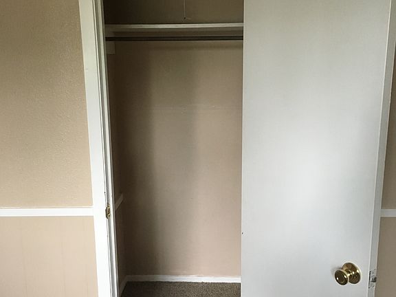 4th image of 208 La Jodepa St