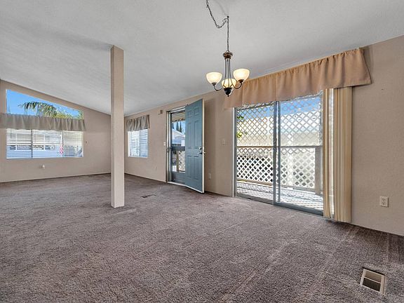 5th image of 11949 Riverside Dr Spc 135