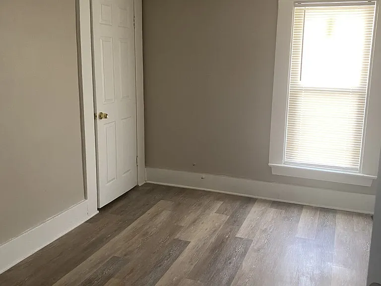 305 N Winton Rd #2 — Photo 12