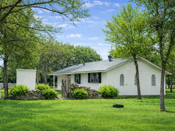 28035 Delafield Dr, New Braunfels, TX 78132