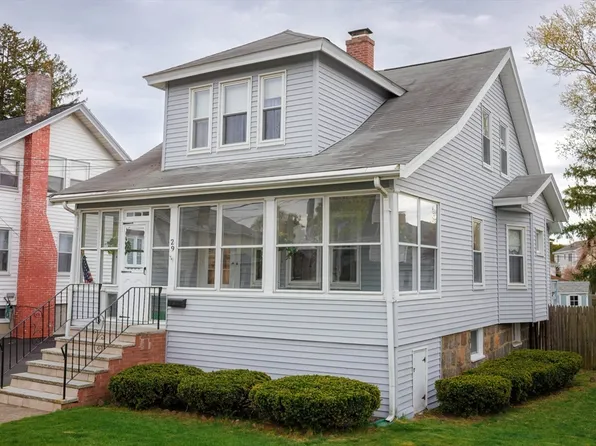 29 Ferndale Rd, Quincy, MA 02170