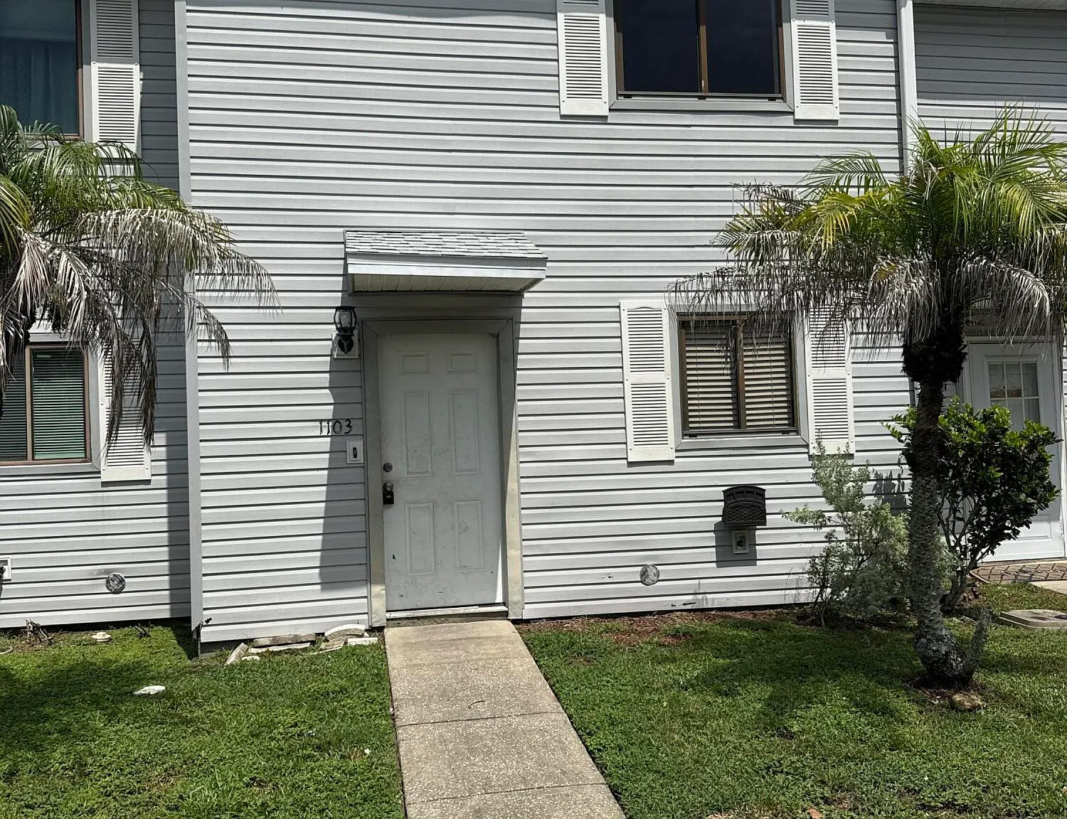 2 bed, 2.5 bath, 1152 sqft, $1,600 — Photo 1