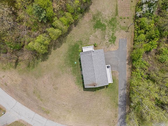 5th image of 25 Fairview Drive