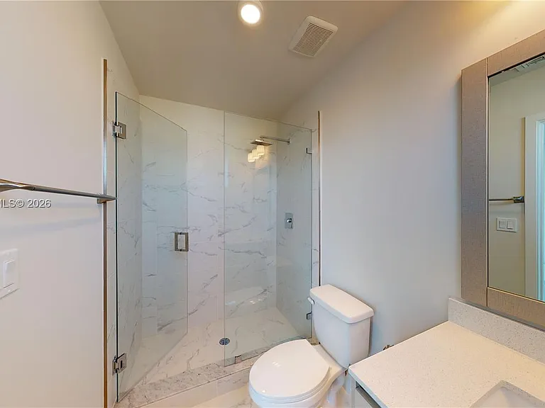 2555 NE 193rd St #2224 — Photo 11