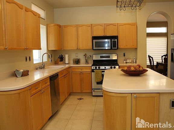 4th image of 4769 Stavanger Ln