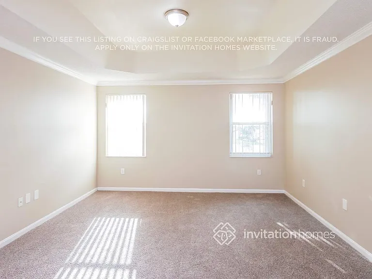 20382 SW 3rd St — Photo 11