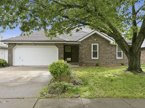 1012 S Ventura Avenue, Springfield, MO 65804