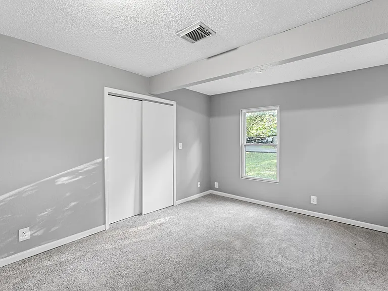 11106 Applewood Dr — Photo 12
