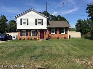 5130 Chesapeake Rd, Fayetteville, NC 28311