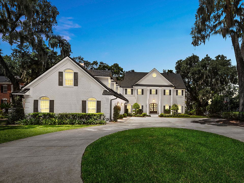 1st image of 3529 BEAUCLERC WOOD Lane W