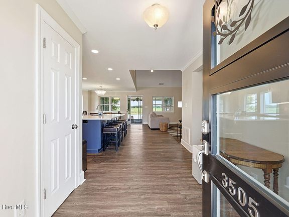 3rd image of 3505 Taberna Drive