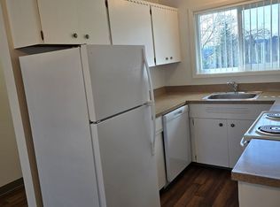 5900-5938 SE Division St #5930, Portland, OR 97206