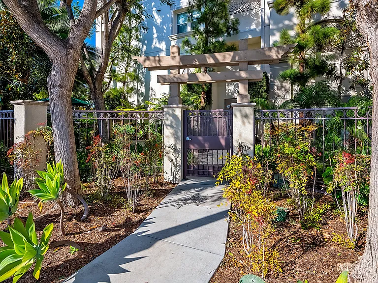Jasmine Place — Photo 58